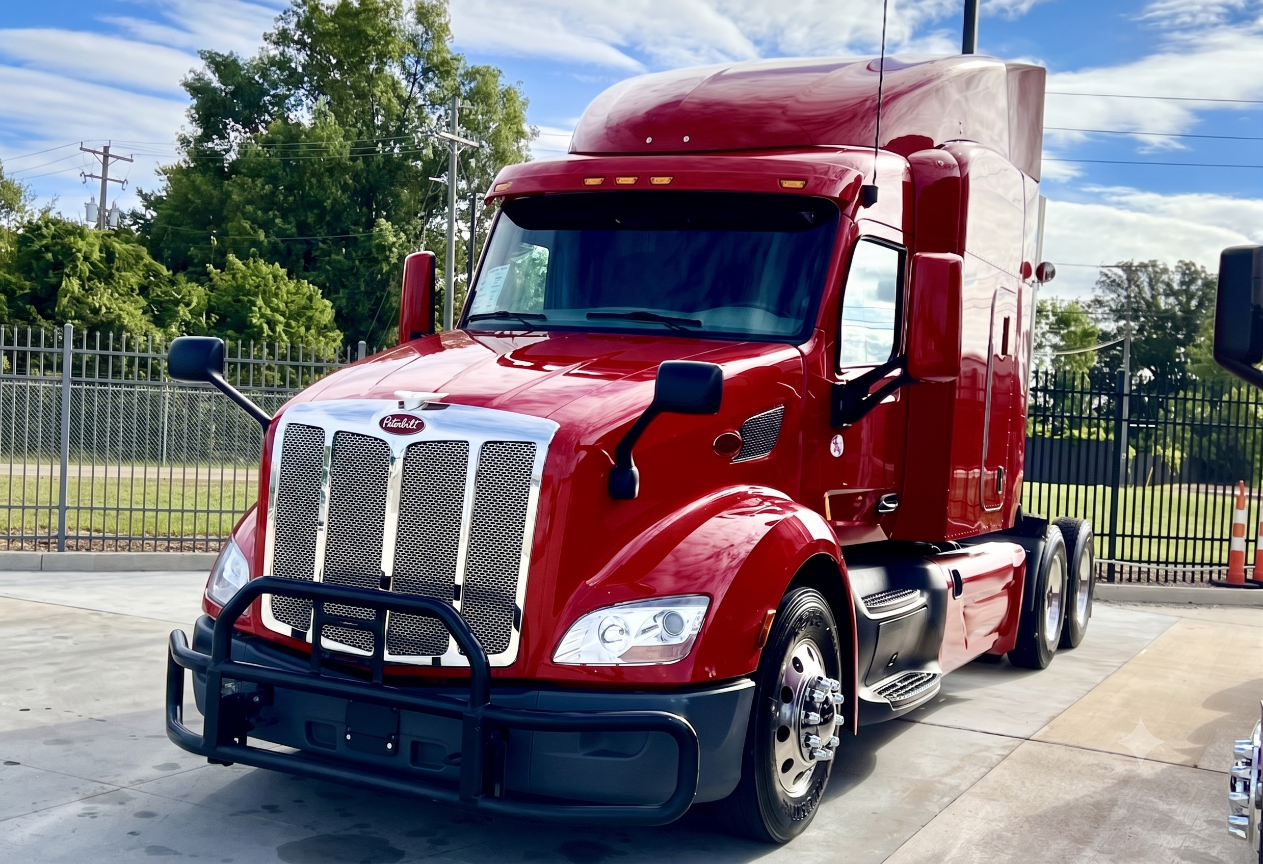 Fluid Freight Peterbilt 579 Tractor